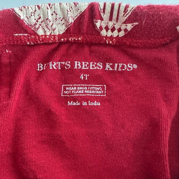 Burts Bees Baby Red Snowflake 2 Piece Pajamas 4T - Picture 2 of 8